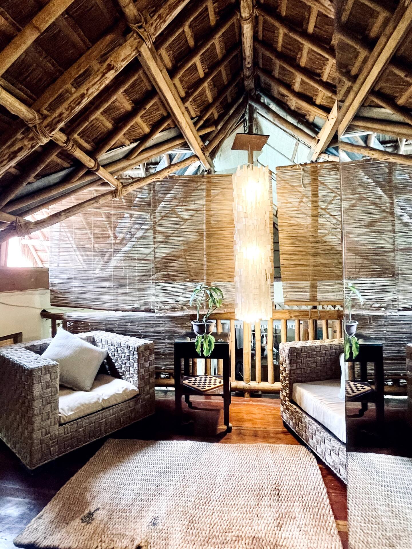 Ilaw Ilaw VIlla - Spacious 5BR Boracay Villa for Sale – Private Pool & Garden Near Beach image 1