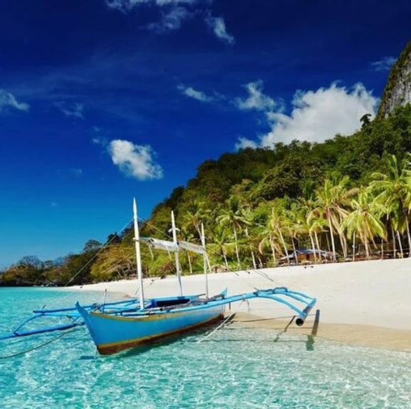Why Relocate or Invest in Boracay