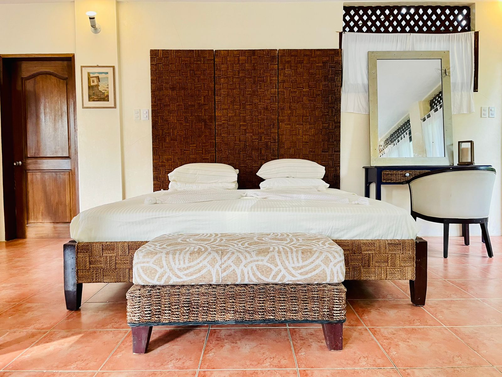 Kokomo - Stay, Relax, Earn โ Studio in Boracay image 1