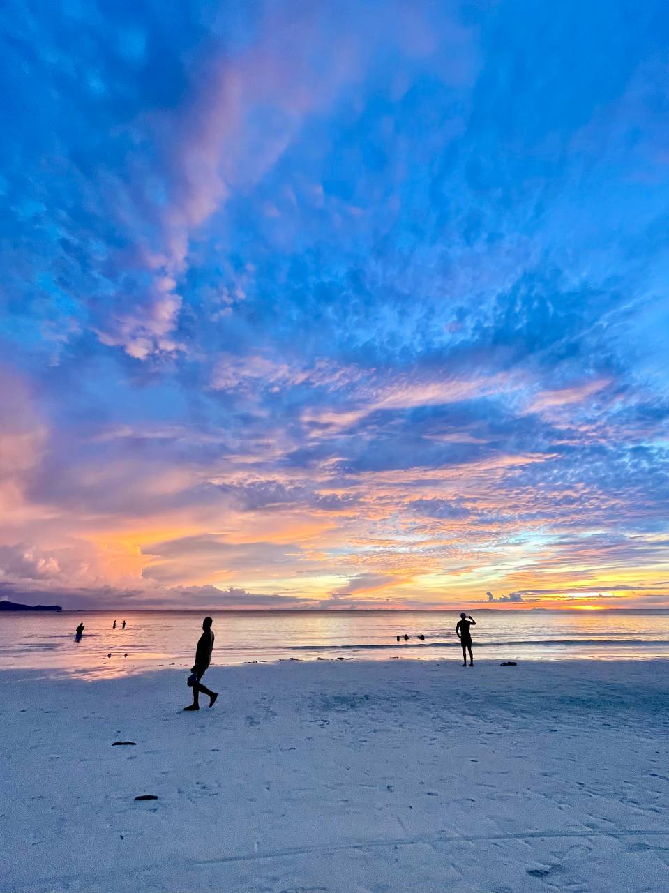White Beach Boracay normal image 32