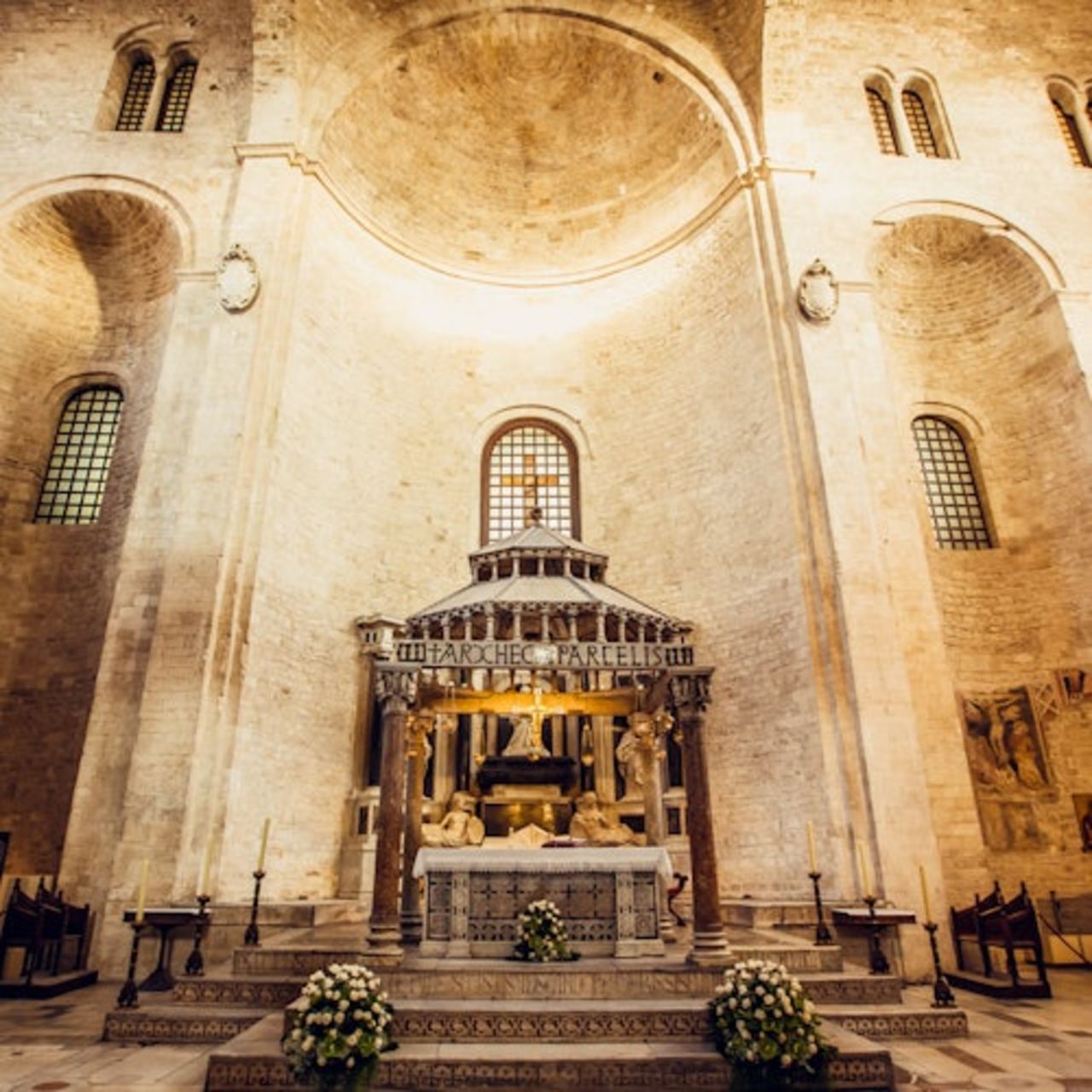 Basilica di San Nicola e Cripta: Tour Guidato — 3