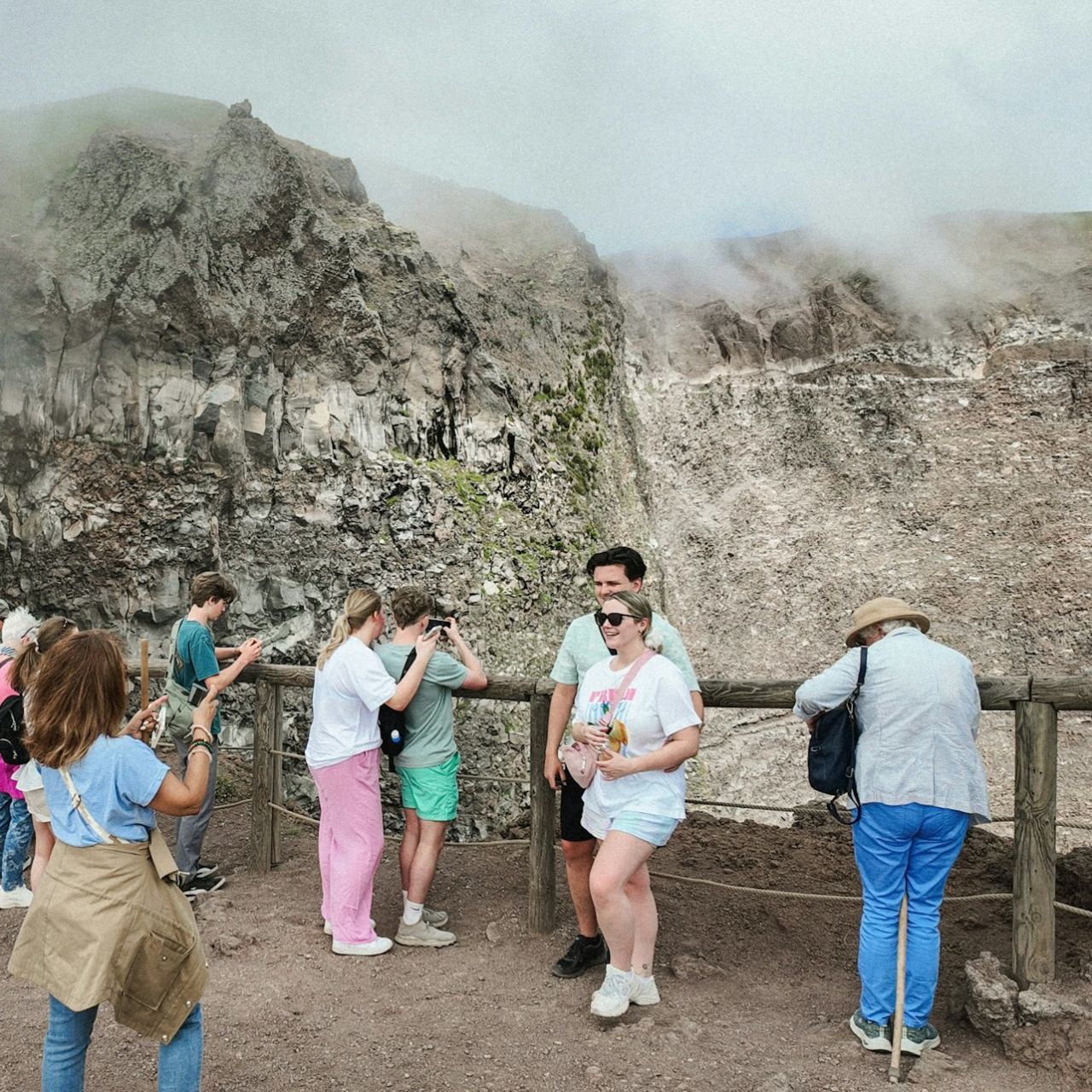 Monte Vesuvio: Biglietto salta-coda con audioguida + trasporto andata e ritorno da Napoli — 8