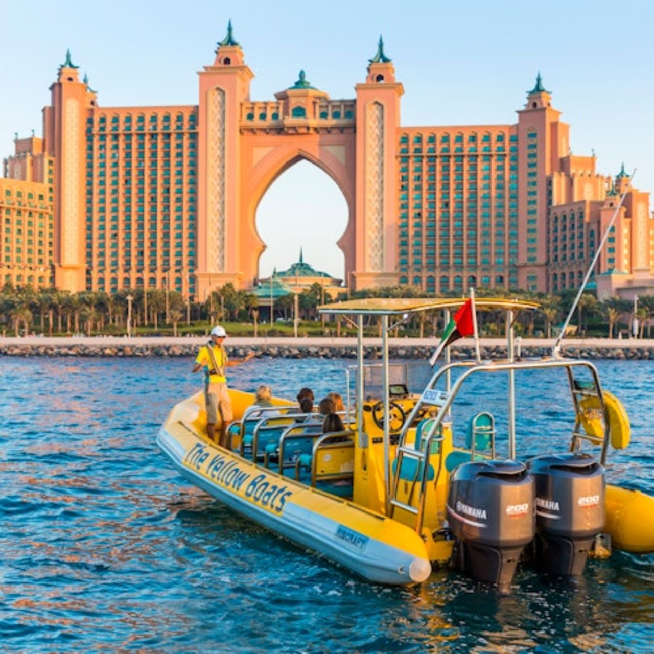 Dubai Marina: giro in motoscafo The Yellow Boats