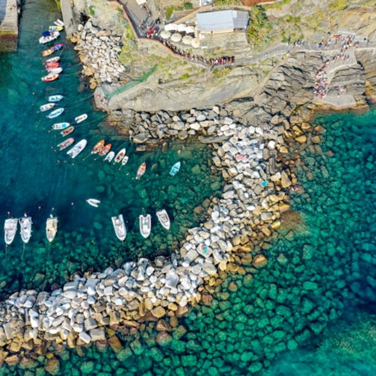 Tour in barca delle Cinque Terre + Snorkeling + Pranzo a Monterosso — 2