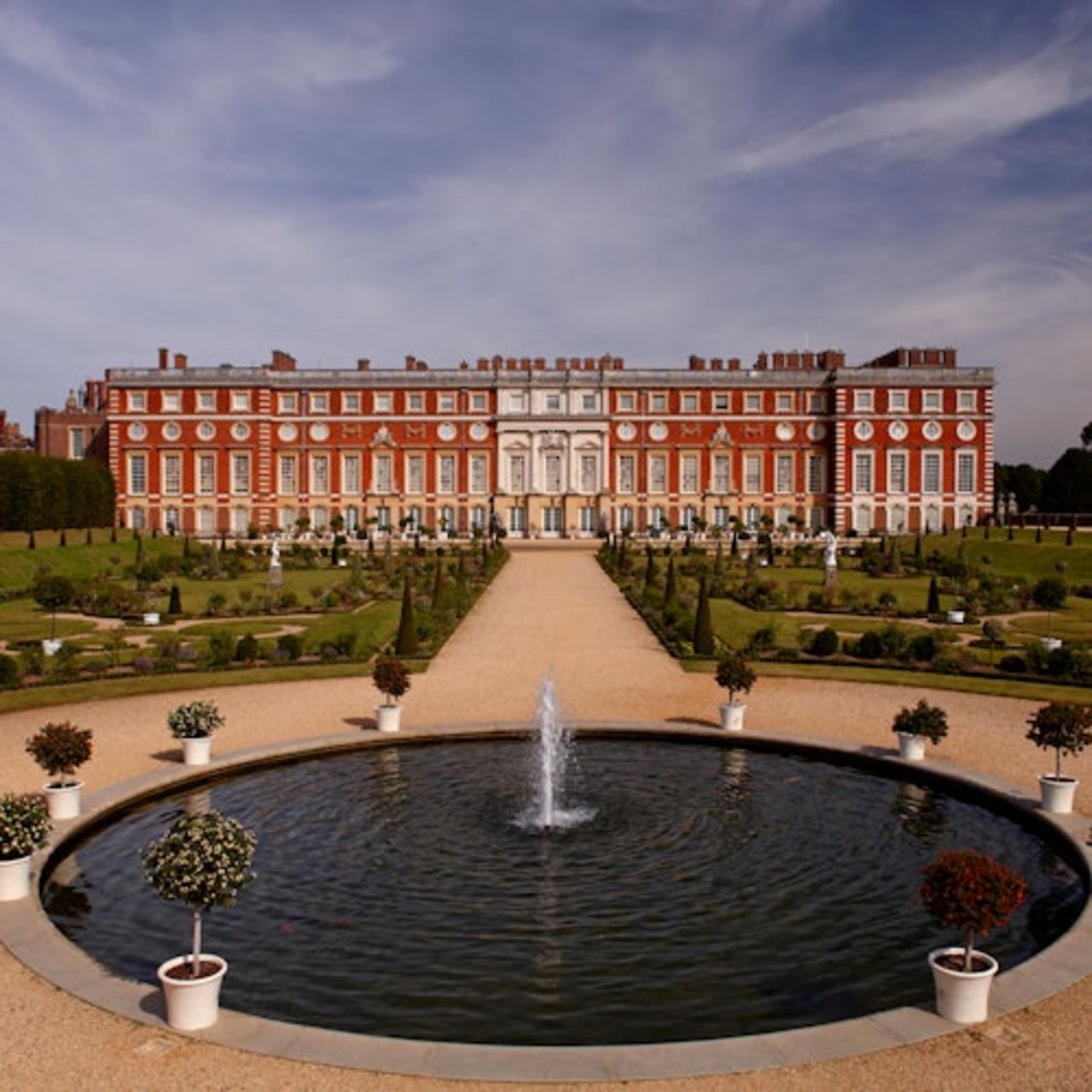 Palazzo di Hampton Court, giardini e labirinto: biglietto d'ingresso — 2