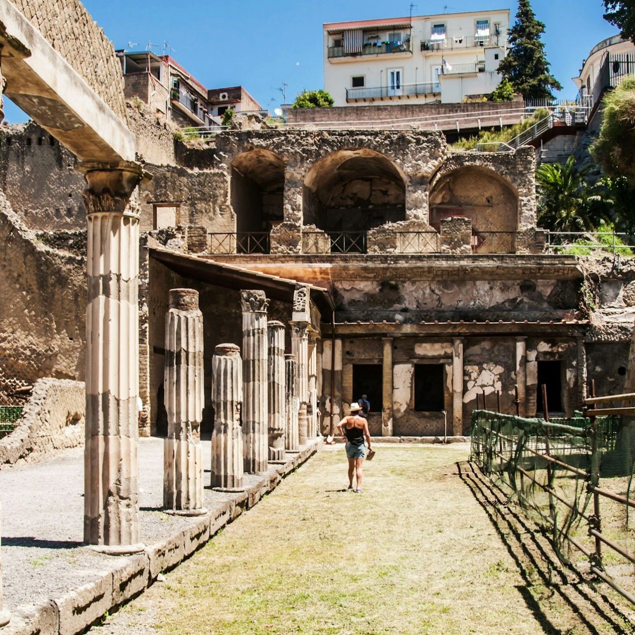 Ercolano: Tour guidato + Viaggio di andata e ritorno da Napoli — 3