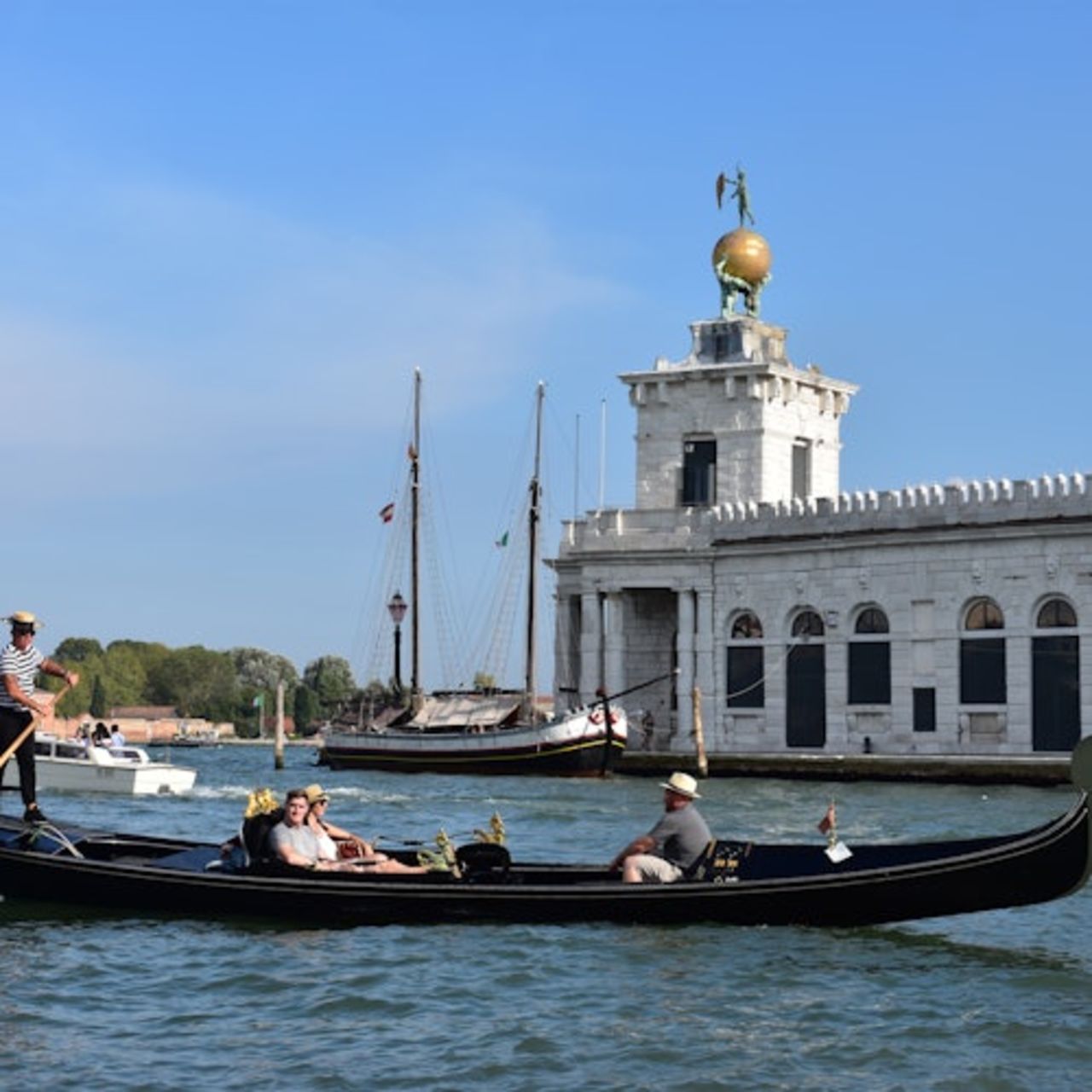 Venezia: Giro in gondola con commento dal vivo — 7