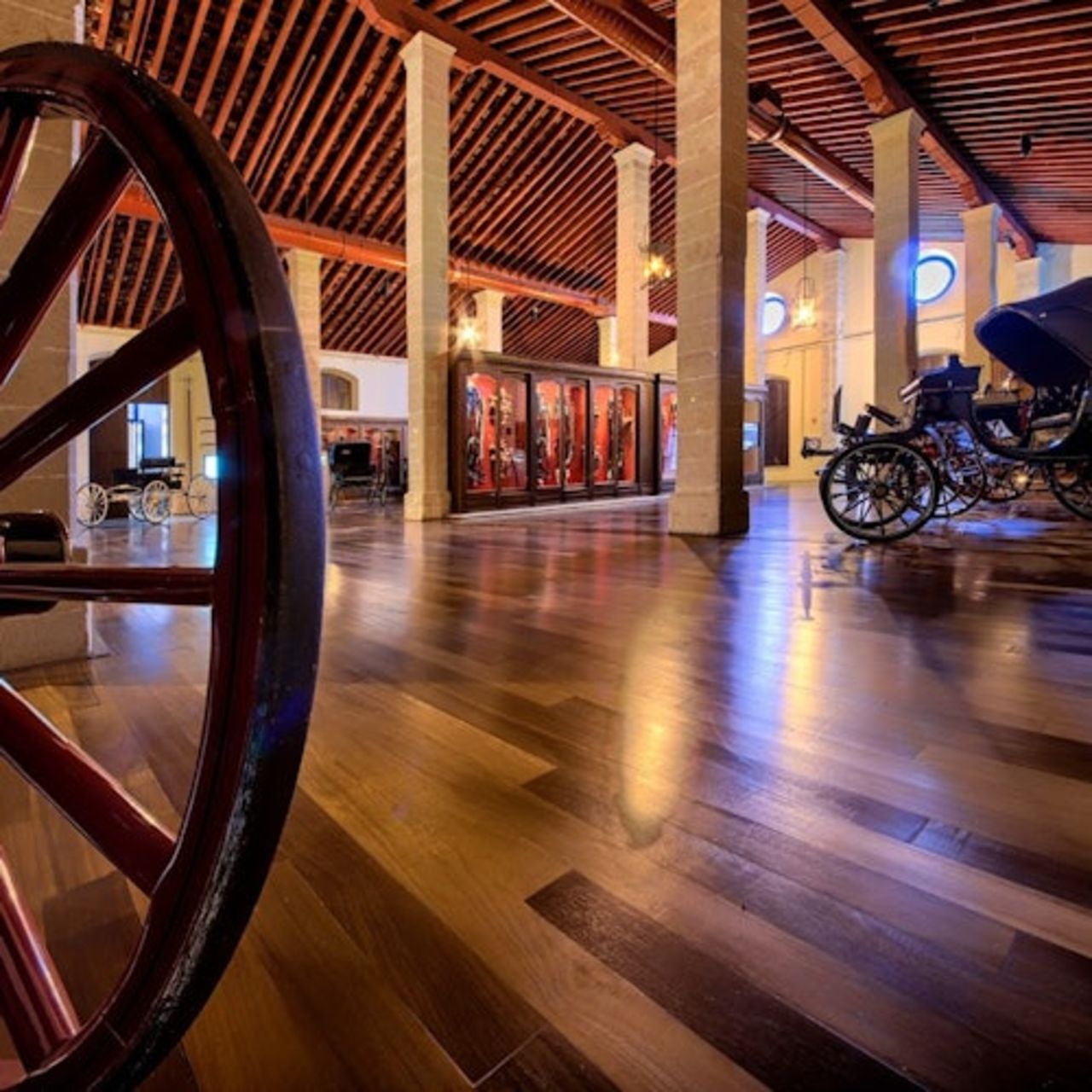 Scuola Reale Andalusa di Arte Equestre: Visita completa + Upgrade VIP opzionale — 6