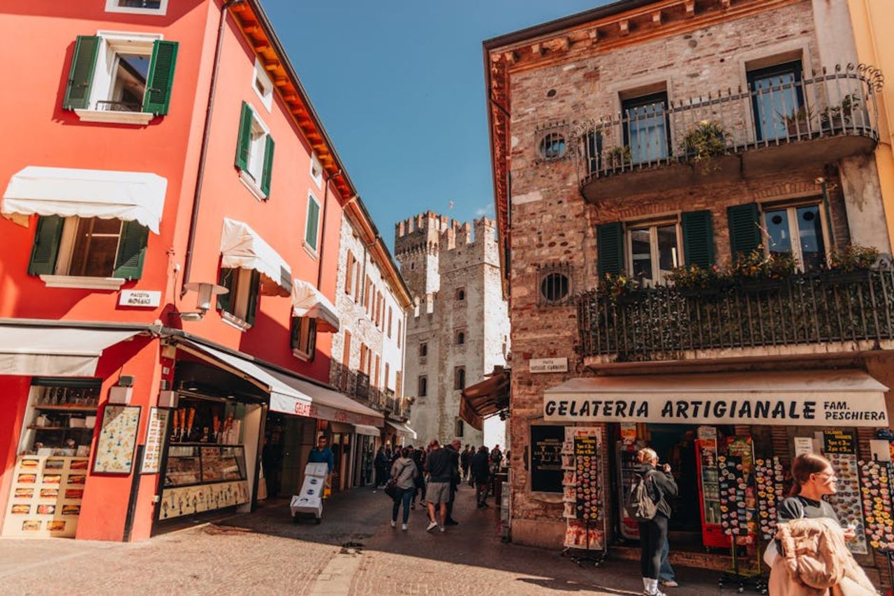 Guida Completa Sirmione: Scopri Tesori Nascosti