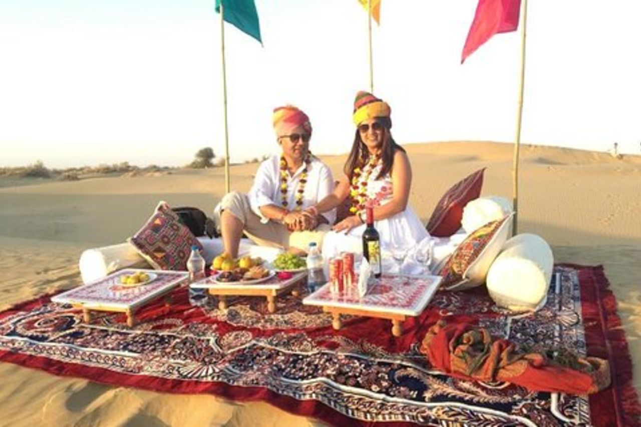 Dunes Royale - Pranzo di lusso nel deserto (tour privato)