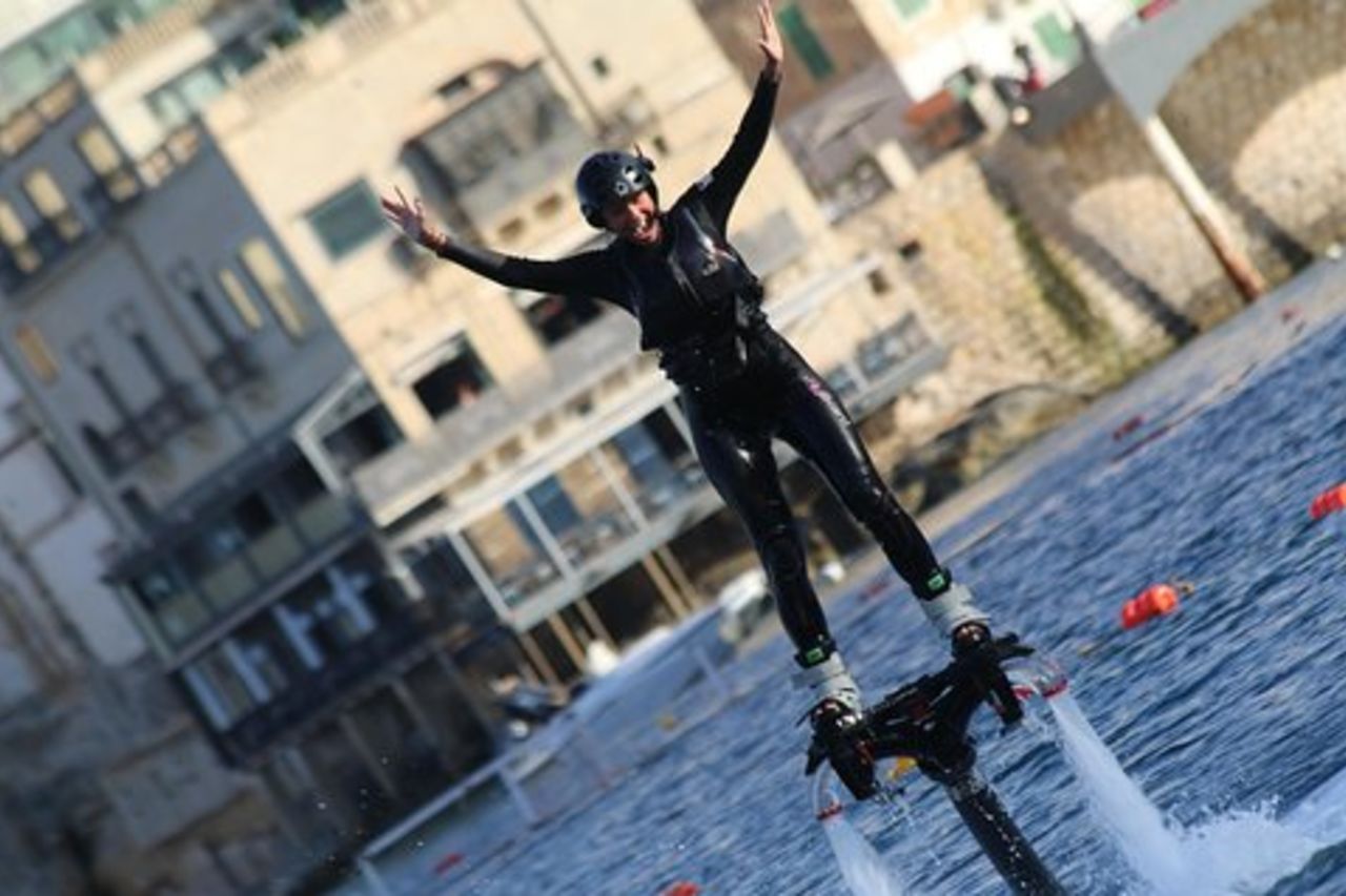 Volo in flyboard (30 minuti)