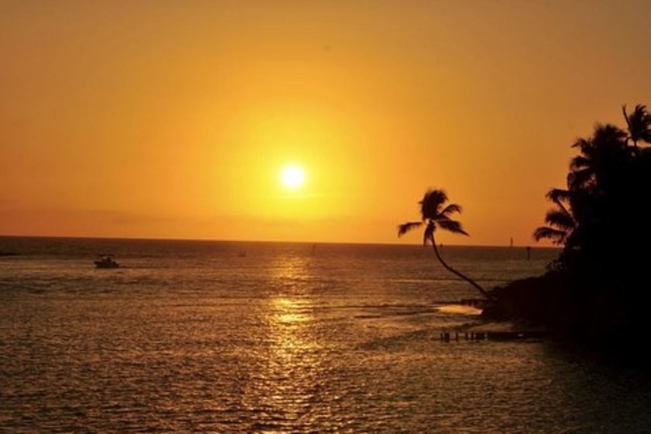 Crociera al tramonto sul Golfo del Messico da Napoli
