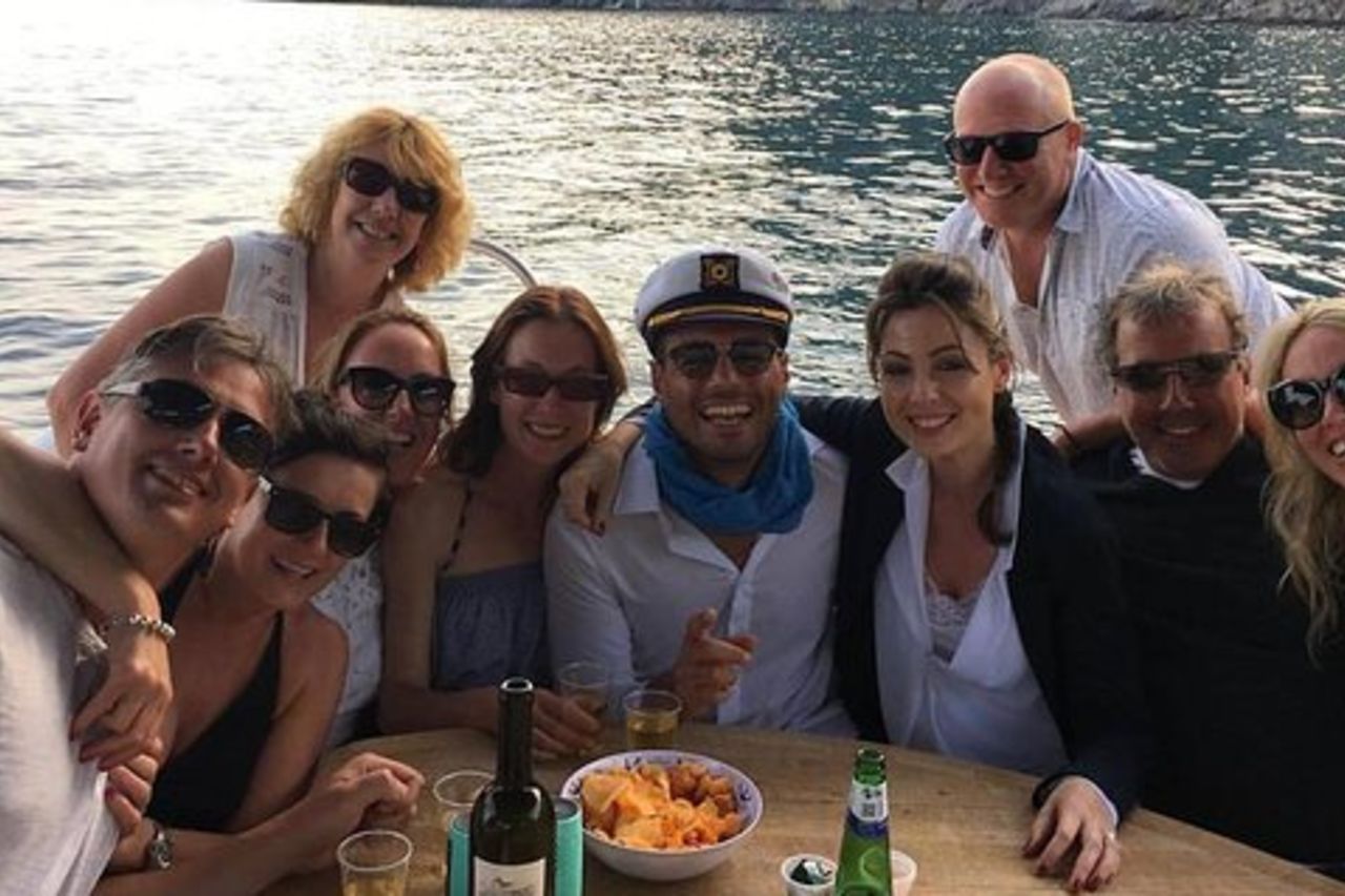 Discover the precious AmalfiCoast by boat