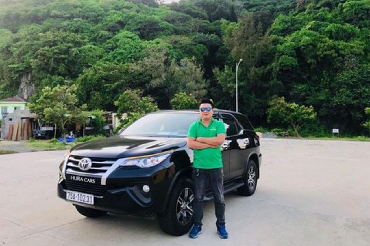 Viaggio panoramico da Hue a Hoi An passando per Hai Van in auto