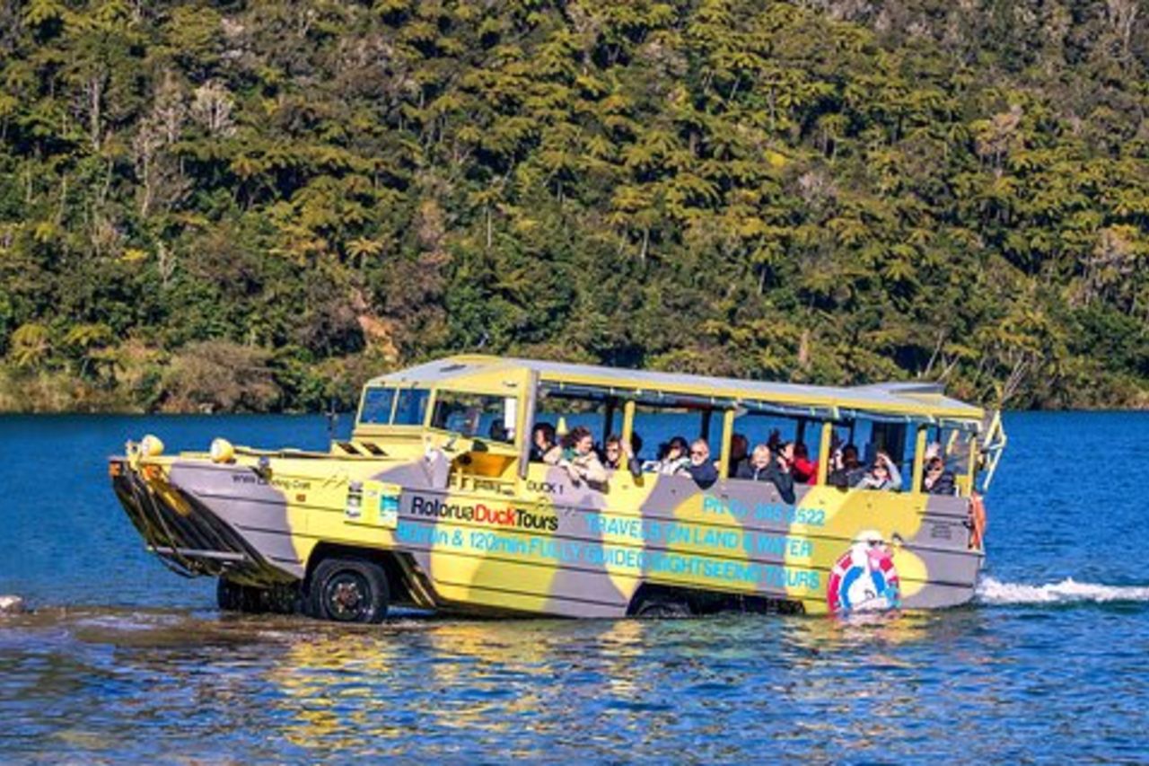 Tour guidato della città e dei laghi di Rotorua Duck Boat