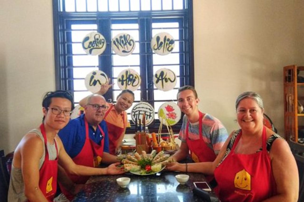 Miglior corso di cucina a Hoi An con Jolie (JHA3)