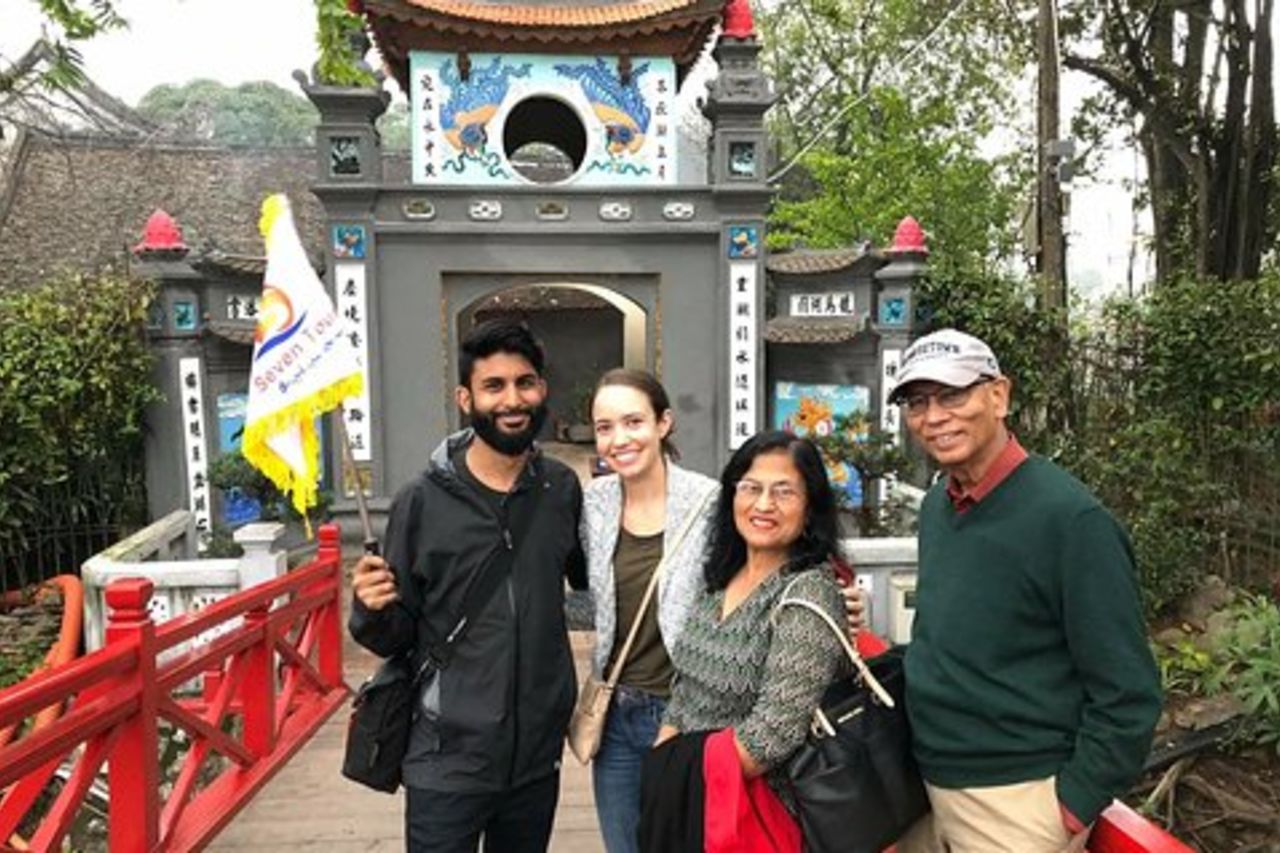 Visita guidata di un'intera giornata a Ha Noi City con pranzo