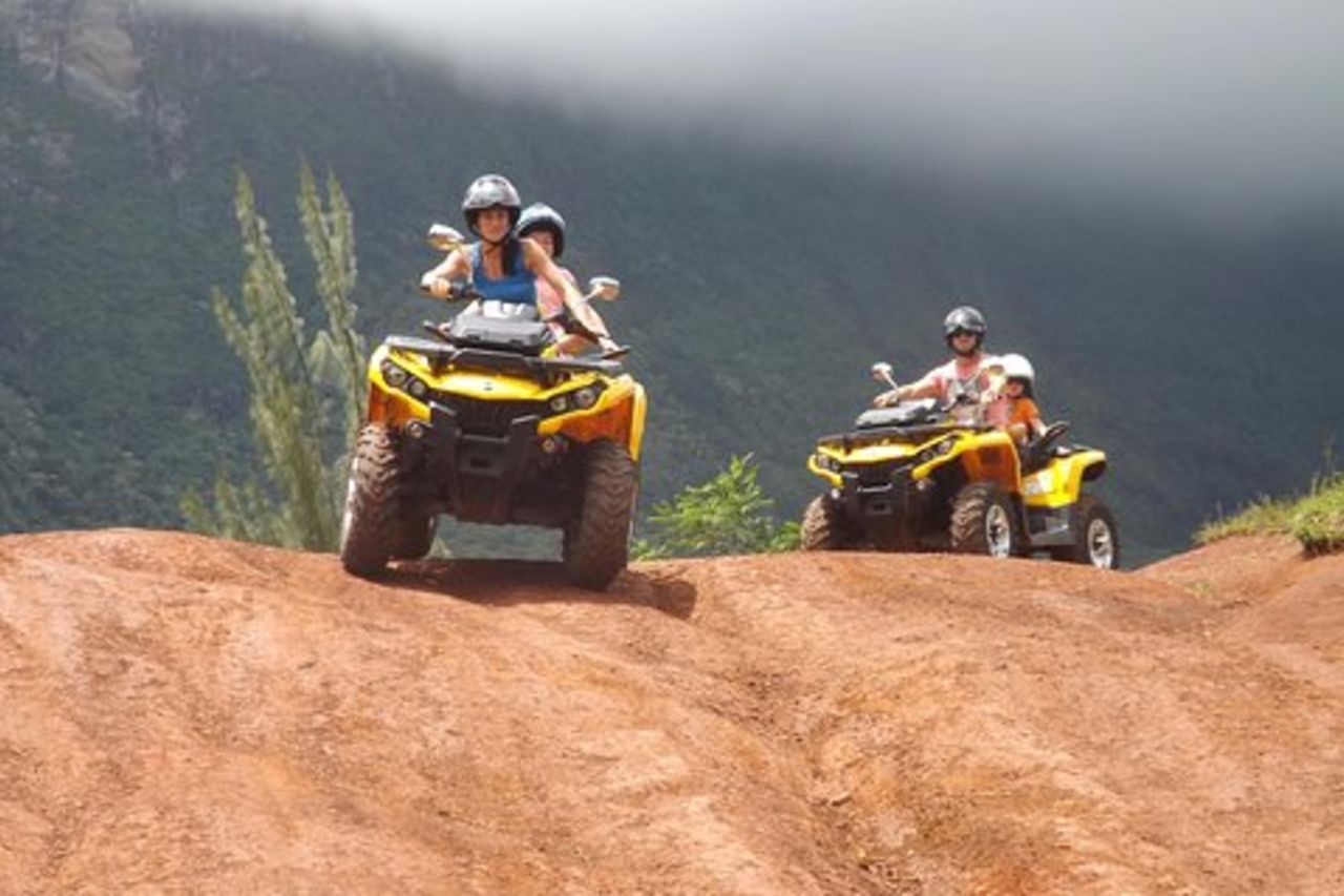 Escursione Grand Tour in Quad a Moorea (monoposto o biposto)