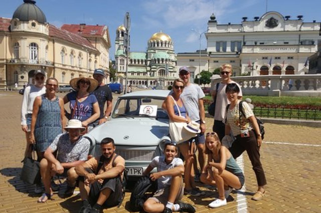 Sofia e la Storia Comunista, Tour di 2 Ore a Bordo di una Leggendaria Trabant