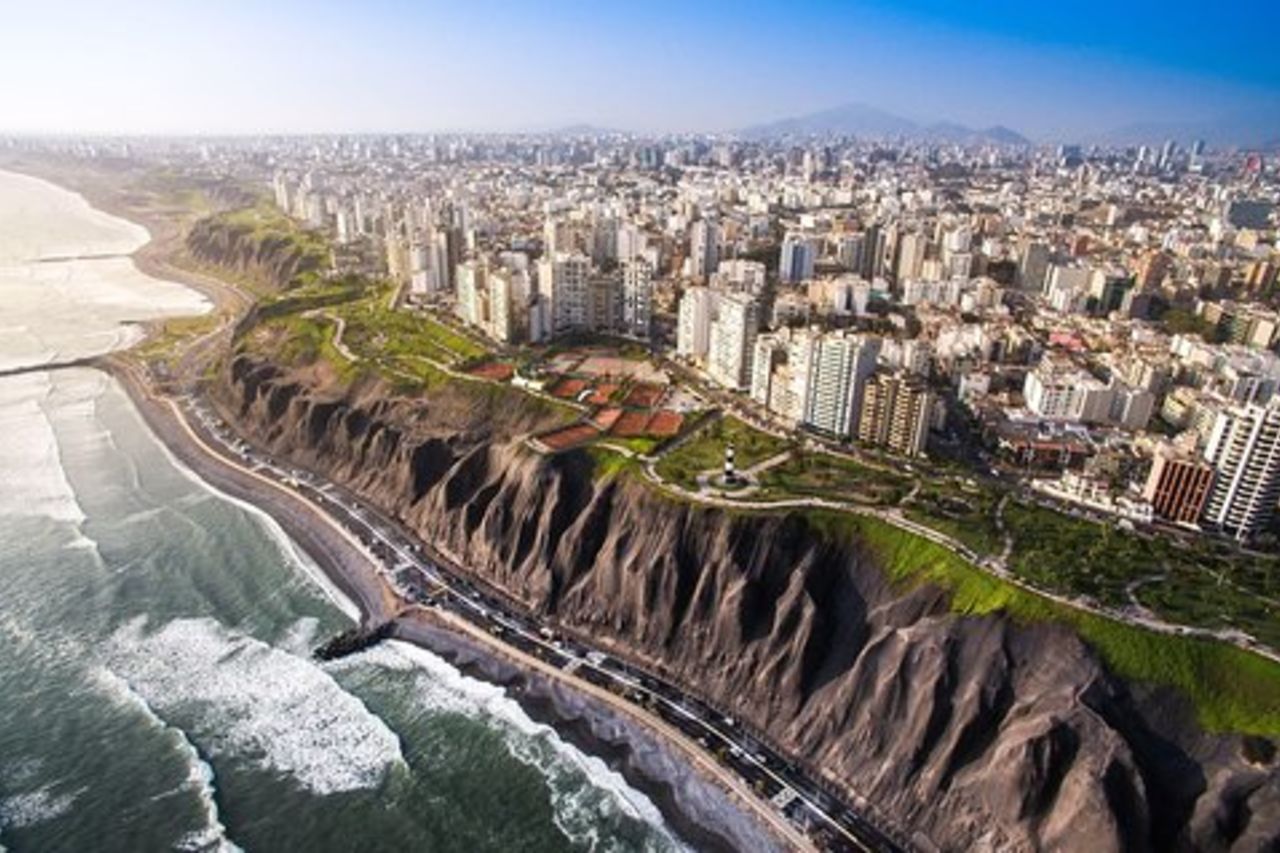 Lima's Vibrant Heritage : Alla scoperta dei luoghi storici della città