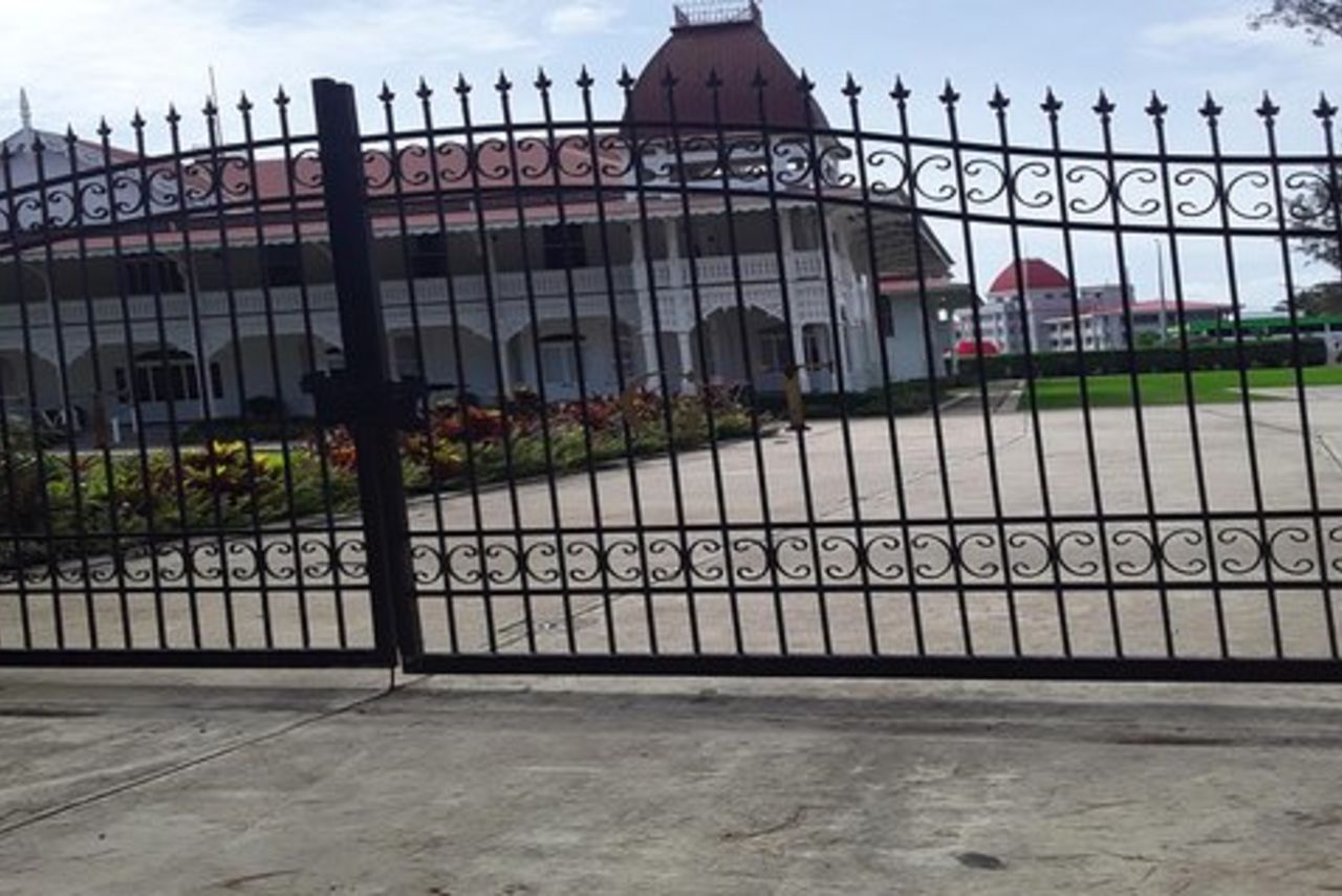 Guarda Ascolta e sperimenta il tour dell'intera isola