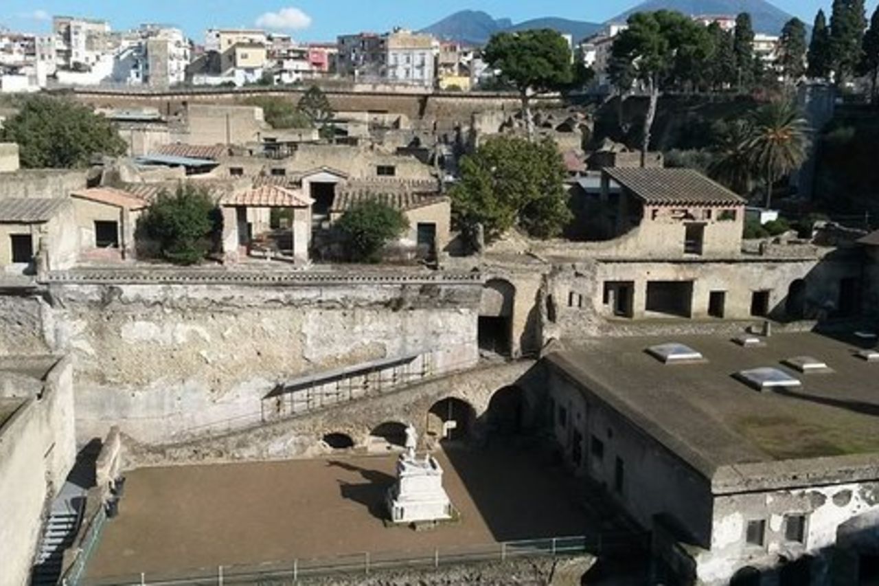 Tour Privato a Piedi per la Città Storica di Ercolano