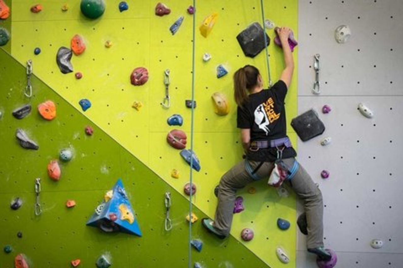Lezione Privata di Arrampicata Indoor a Cortina d'Ampezzo