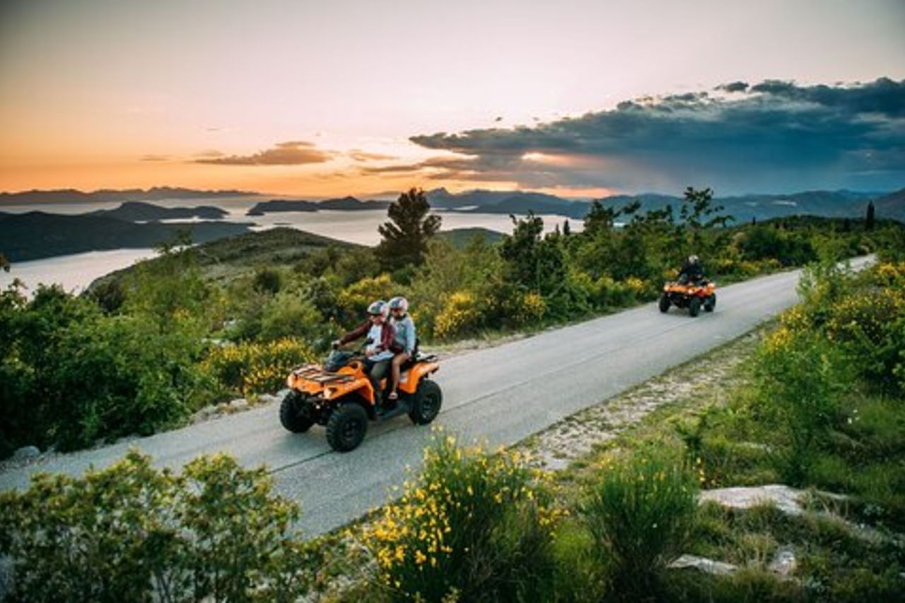 Tour ATV della campagna di Dubrovnik e dell'arboreto con brunch