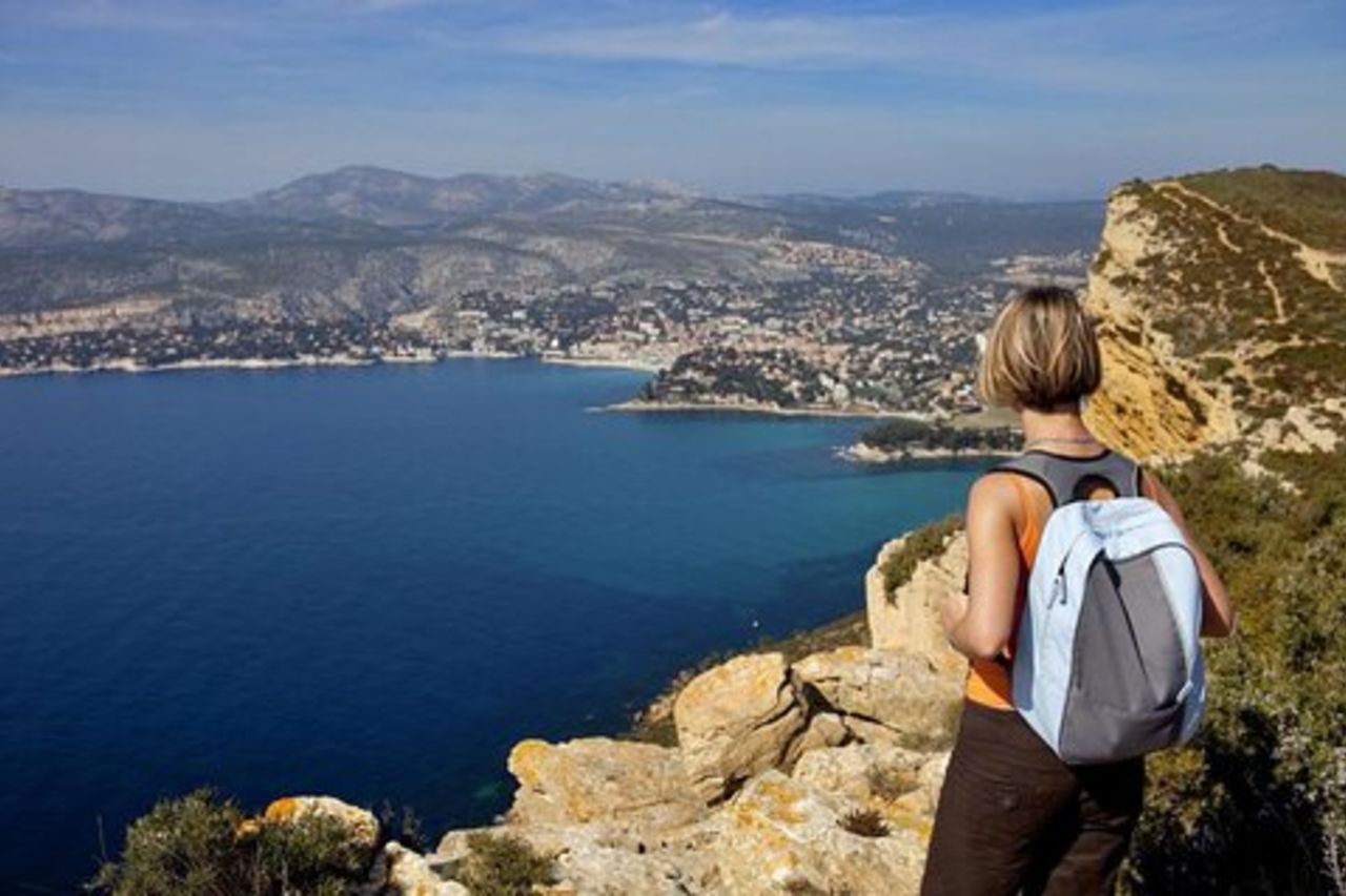 Tour privato di 5 ore della Provenza da Marsiglia in auto di lusso
