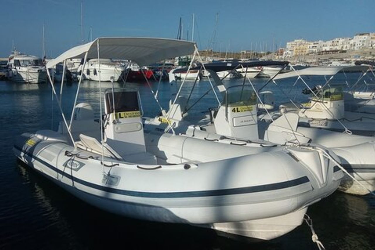 Desirèe: Noleggio gommoni Vieste / Rent boat Vieste