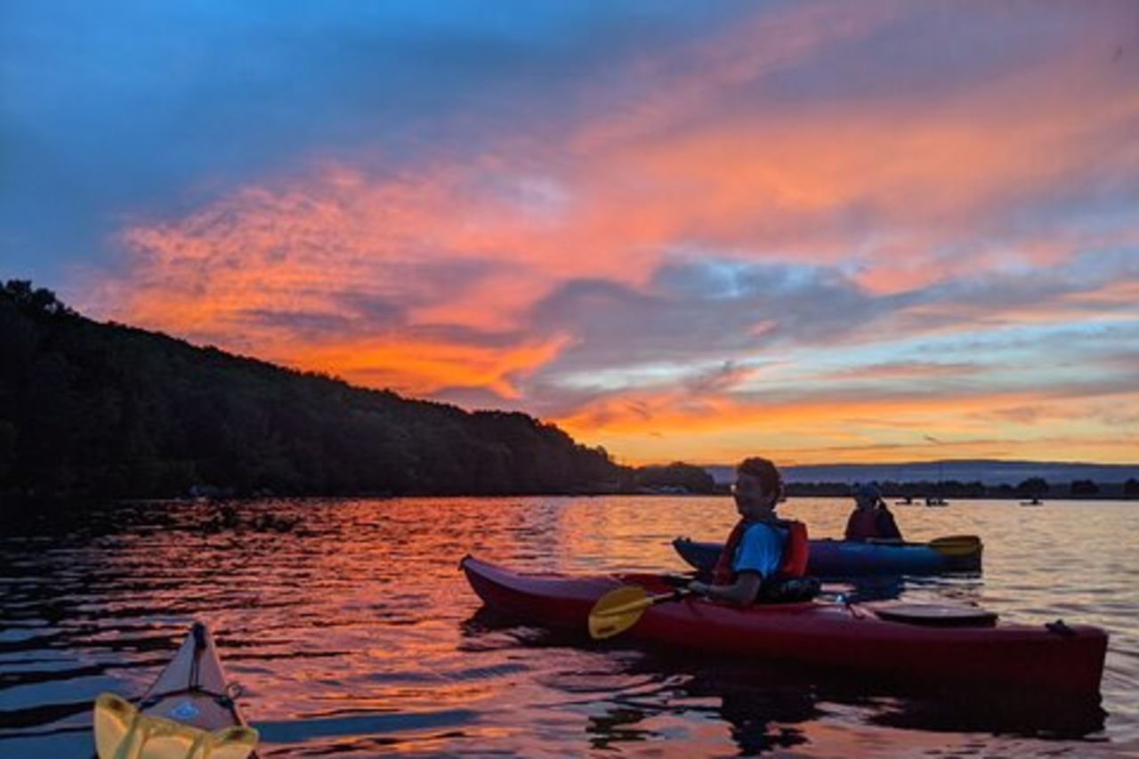 Tour in kayak della grotta dei pipistrelli di Nickajack con avventure guidate a Chattanooga