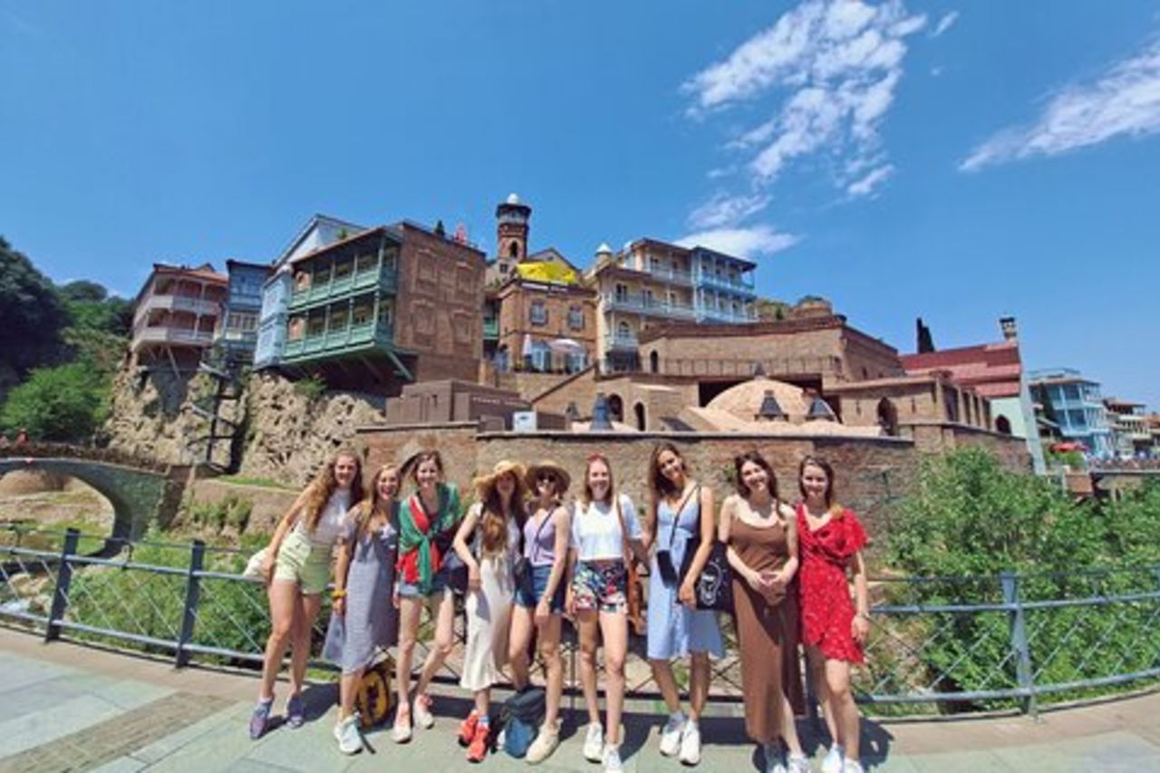 Tbilisi centro storico e patrimonio sovietico - Tour privato con autista