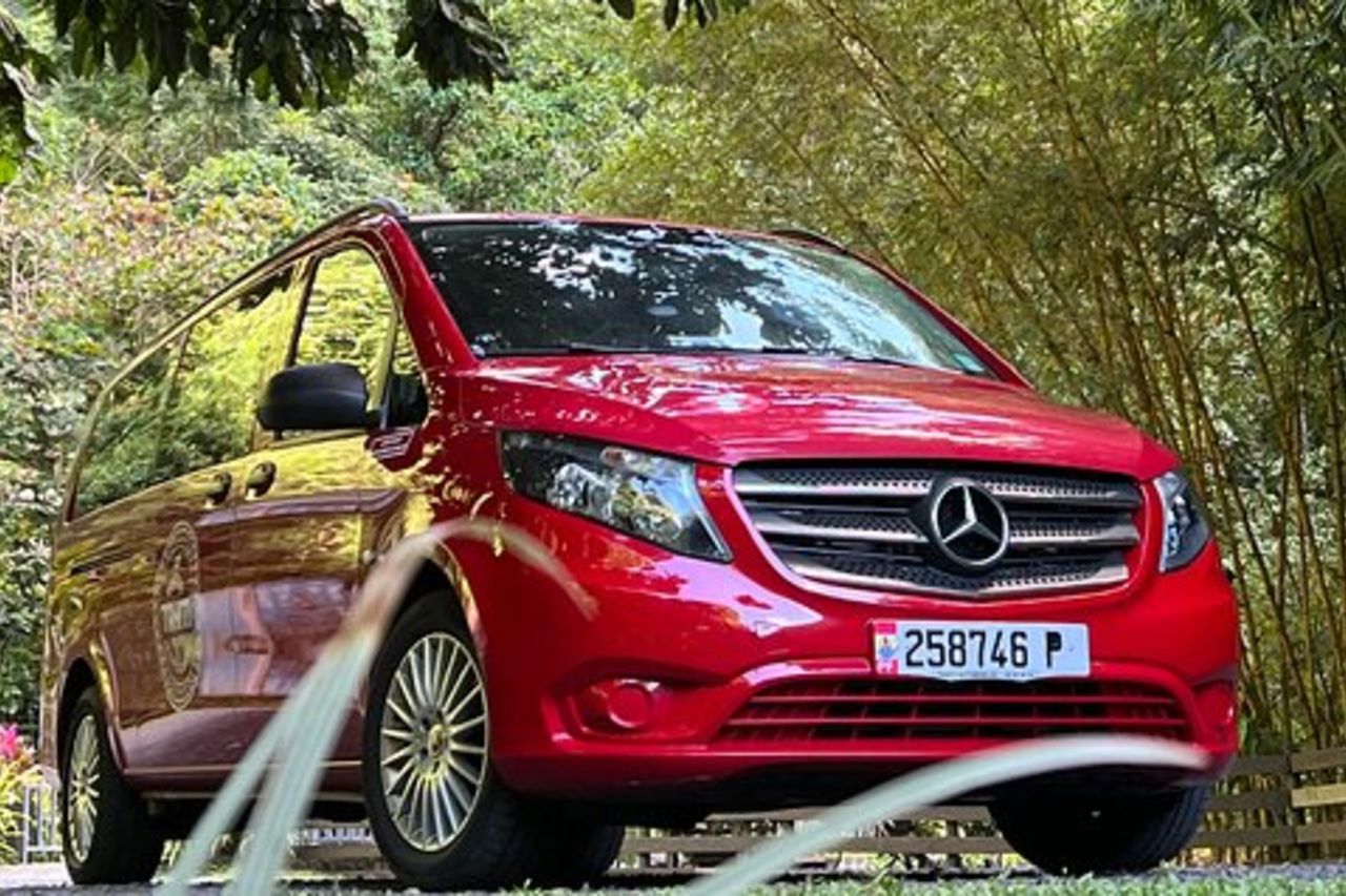 Tour unico di Tahiti: tour personalizzato della costa occidentale per piccoli gruppi