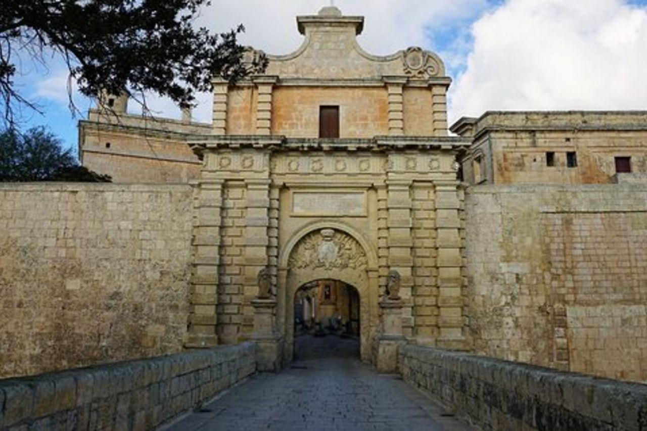 Tour privato di mezza giornata intorno all'isola di Malta