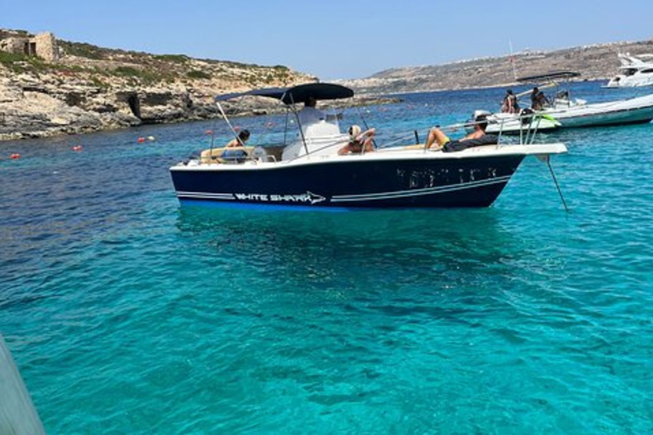 Noleggio barche private: Gozo, Comino, Laguna Blu, Laguna Crysral