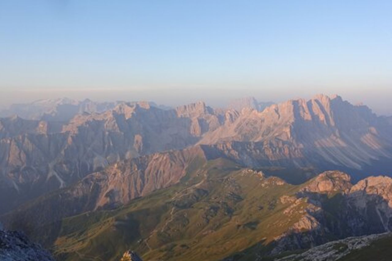 Giro intorno al Sass de Putia nelle Dolomiti Patrimonio dell'Umanità Unesco