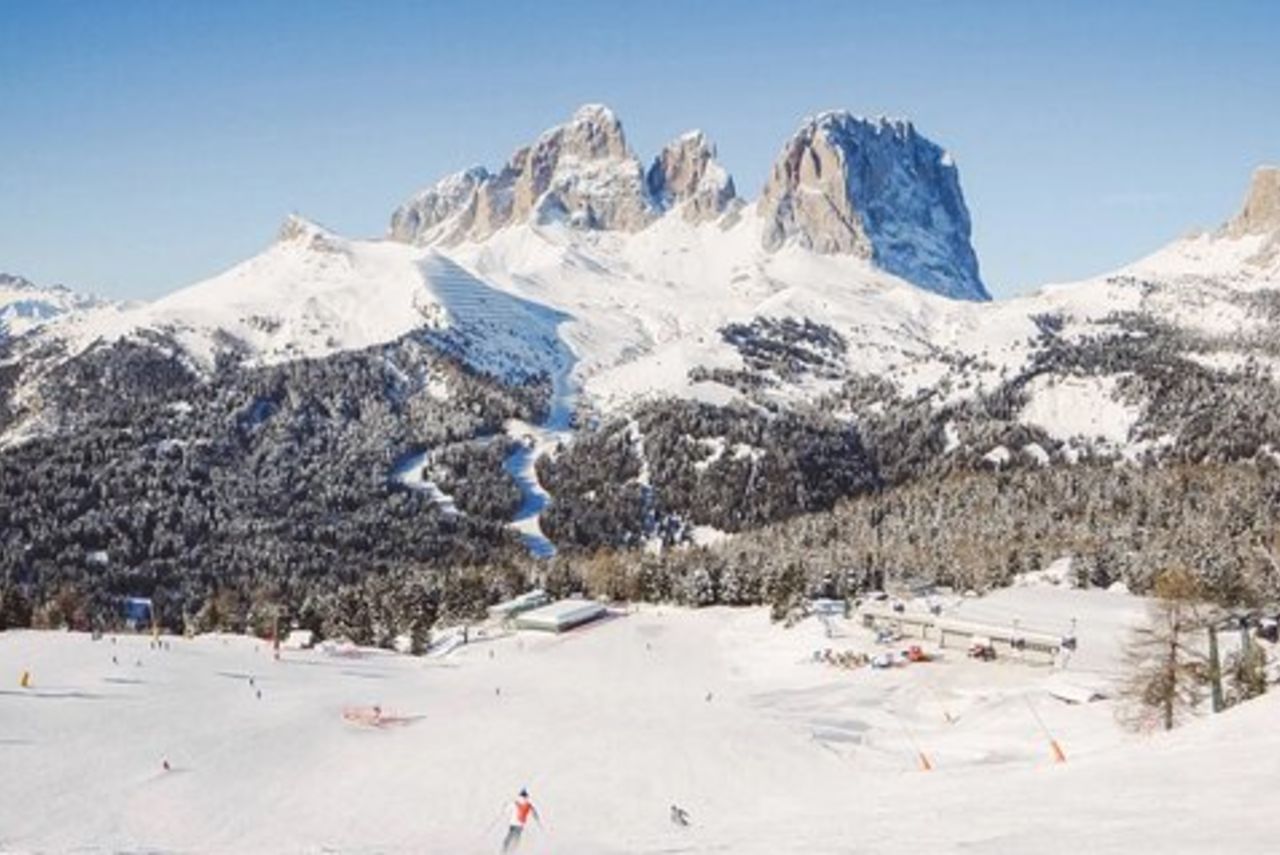 Ski safari a Sellaronda con Guida accompagnatore maestro di sci