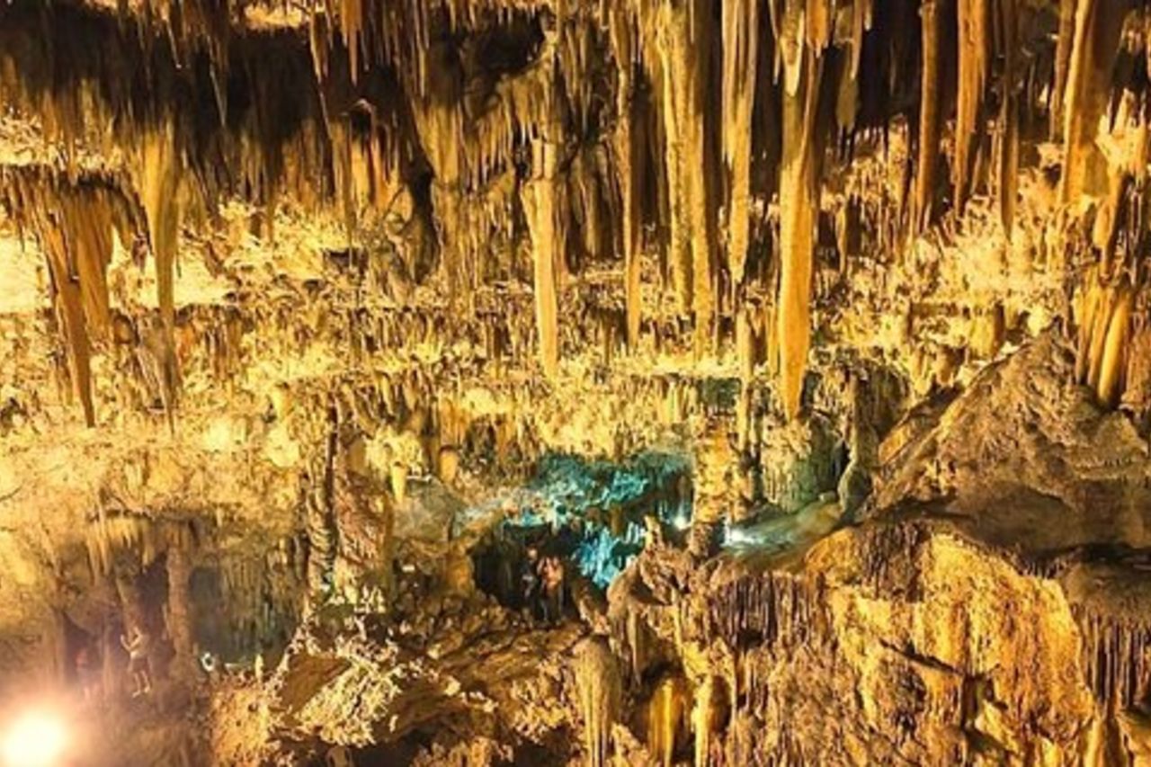 Le Grotte....Grotta di Drogarati e Lago di Melissani