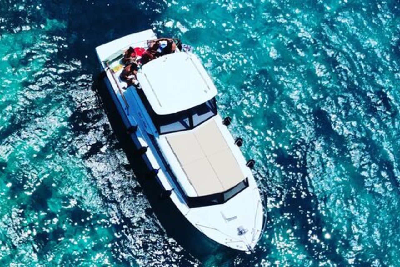 Da Palau: Arcipelago di La Maddalena Tour in Barca con pranzo!