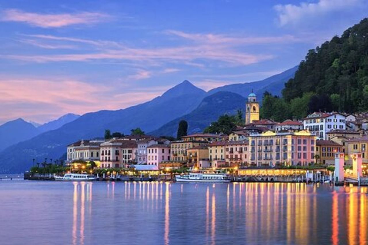 Tour privato in barca sul Lago di Como da Bellagio