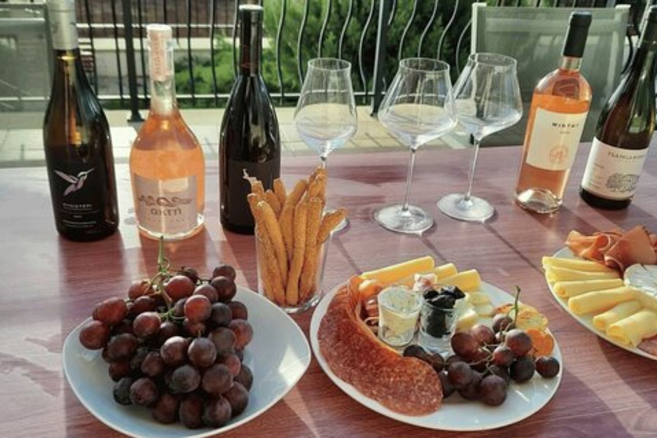 degustazione di vini presso la vostra villa