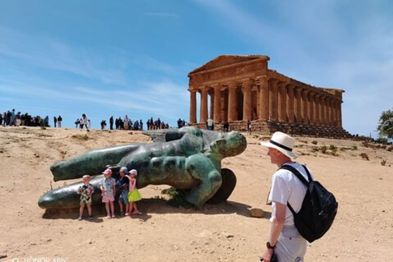Tour in Minivan/auto da Siracusa ad Agrigento e Scala dei Turchi