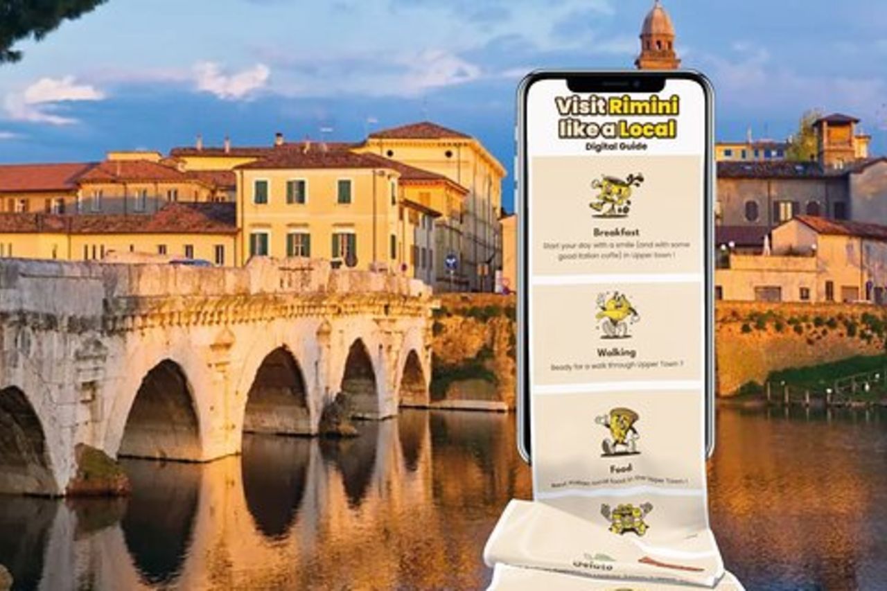 Tour a piedi di Rimini con audio e guida scritta da un locale