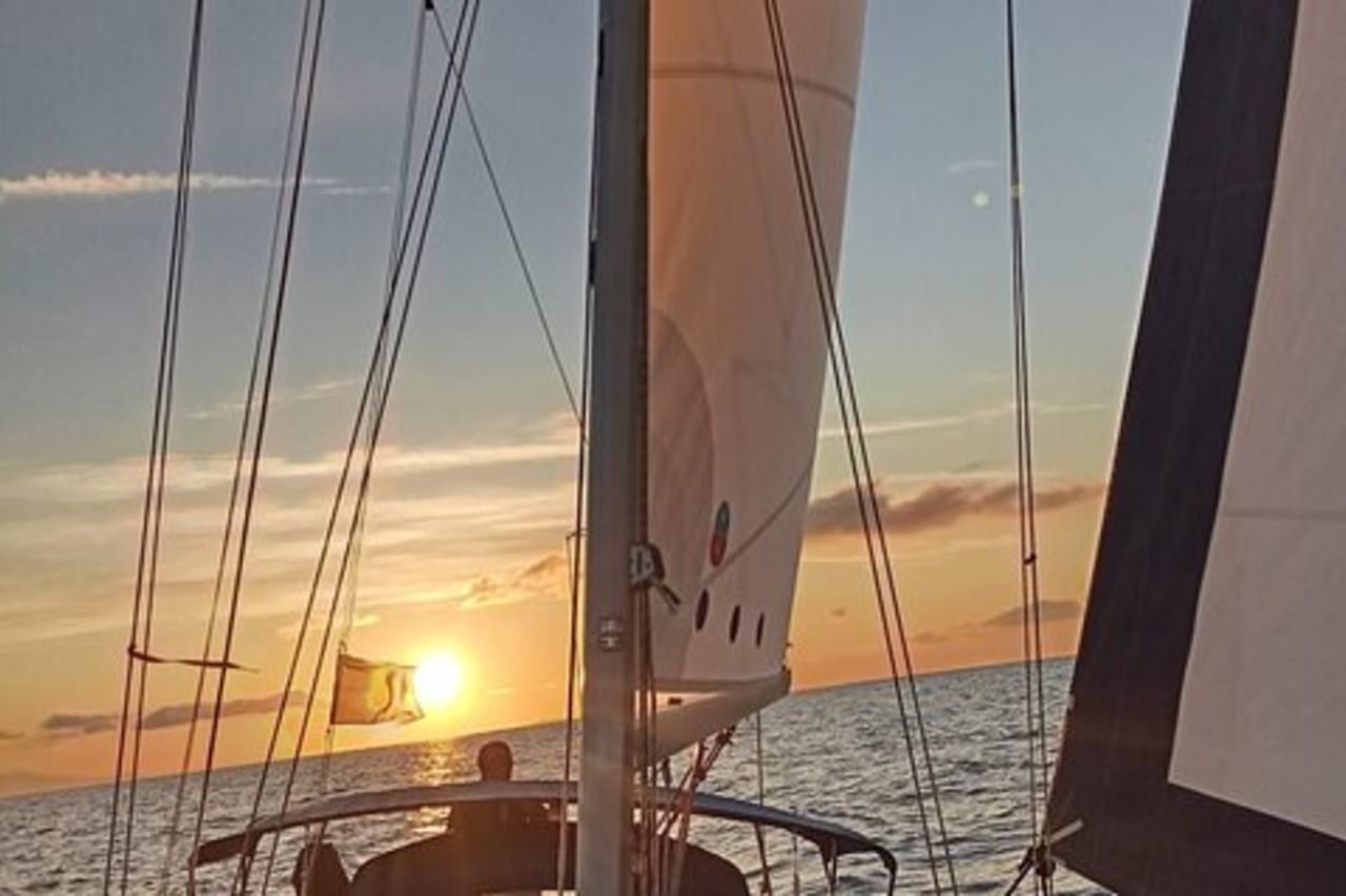 Giro alle Isole dell'Arcipelago La Maddalena in Barca a Vela