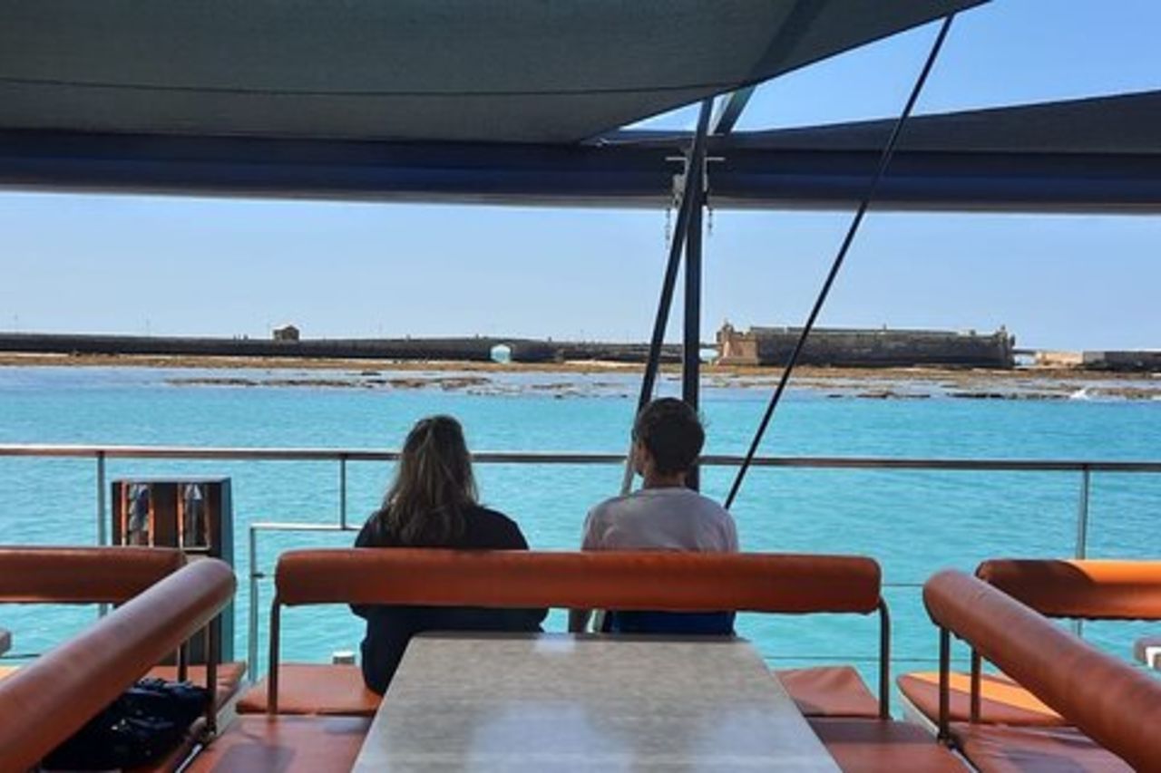 Navigazione in catamarano trimillenaria di Cadice