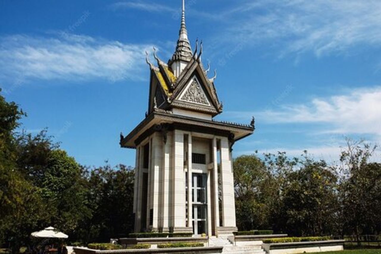 Tour di mezza giornata a Tuol Sleng S21 e al campo di sterminio di Choeung Ek