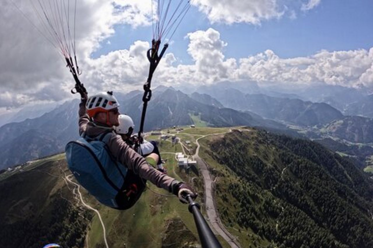 Volo privato in parapendio biposto Dolomiti Alpi Plan de Corones