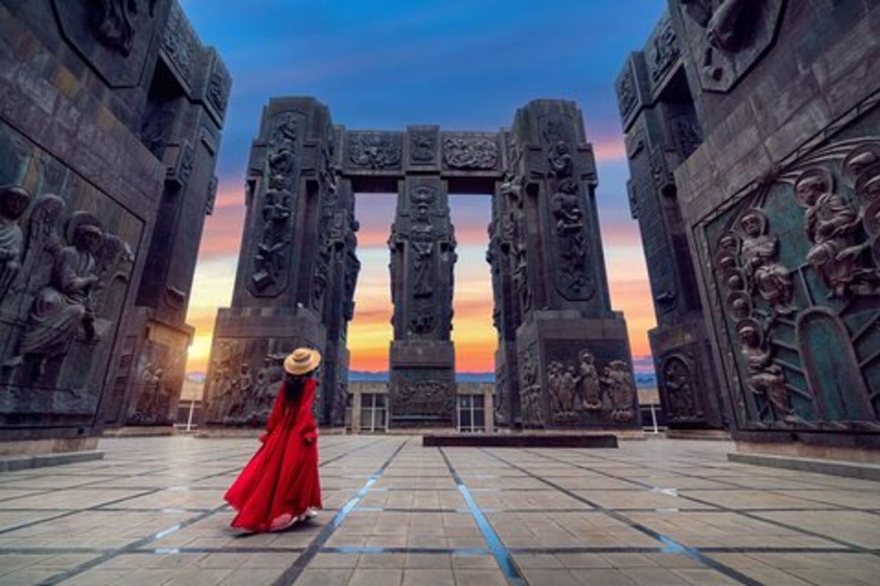 Tbilisi: Mtskheta, Jvari, Bazar, degustazione di vino, Cronache della Georgia