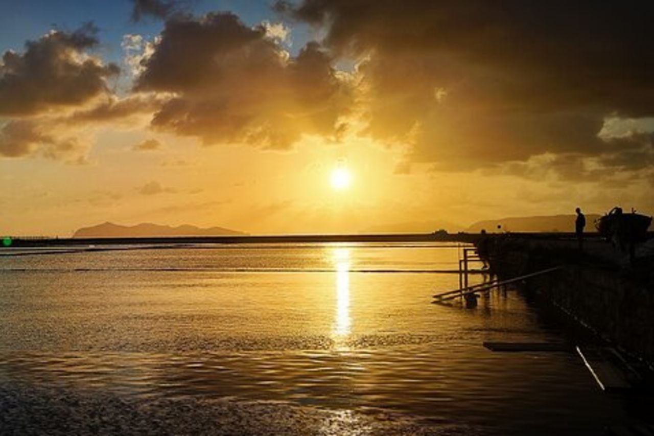 Tour Delle Saline Al Tramonto