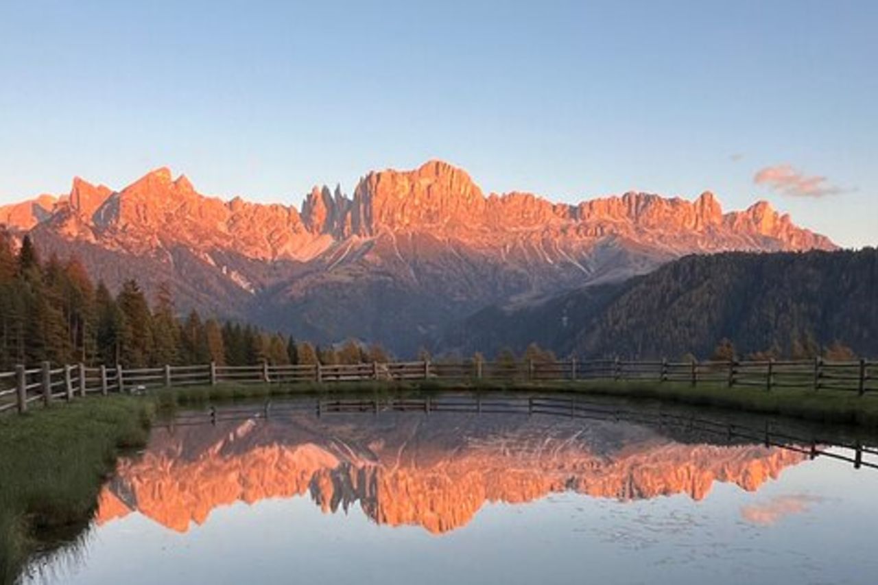 Escursioni esclusive nelle Dolomiti: Alpe di Siusi-Val Gardena-Catinaccio